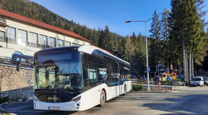 Isuzu’nun yüzde 100 elektrikli otobüsü Citivolt, Avrupa demo turu için yola çıktı.