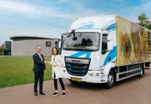 DAF LF Electric, 50. yıl dönümü için Van Gogh Müzesi’ne teslim edildi