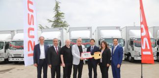 Anadolu Isuzu’dan Meltem Turizm’e 28 Adet NPR L Model kamyon teslimatı