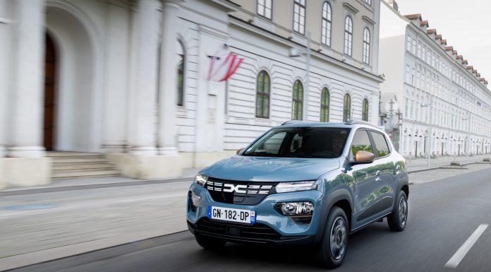 TÜRKİYE’NİN EN ULAŞILABİLİR %100 ELEKTRİKLİ MODELİ YENİ DACIA SPRING TÜRKİYE’DE
