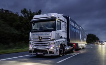 Mercedes-Benz GenH2 kamyon, sıvı hidrojen yakıtıyla tek dolumla 1000 kilometre rekorunu kırdı
