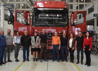 Mercedes-Benz Türk, 350 bininci kamyonunu üretti