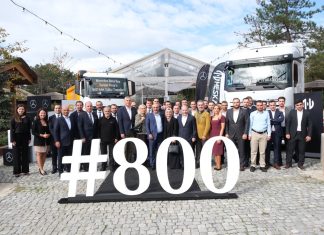 Sarılar Grup’a yılın en yüksek adetli Mercedes-Benz kamyon ve çekici teslimatı