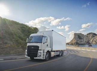 Ford Trucks, Yeni Serisi F-LINE ile Tasarım, Teknoloji ve Güvenliği Bir Arada Sunuyor