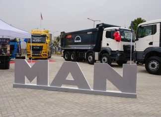 MAN, Türkiye’nin lider firmalarıVolkan Group’a 40,Kanarlar Group’a da 25 adetaraç teslimatı yaptı