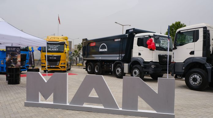 MAN, Türkiye’nin lider firmalarıVolkan Group’a 40,Kanarlar Group’a da 25 adetaraç teslimatı yaptı