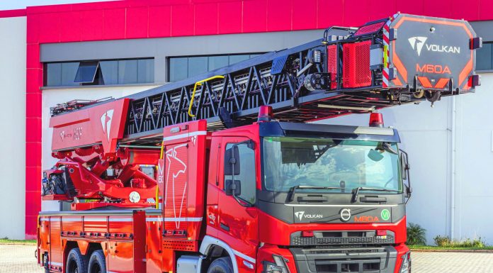 Volvo Trucks, Şanlıurfa İtfaiyesi’nin Yeni İtfaiye Kamyonlarını Teslim Etti