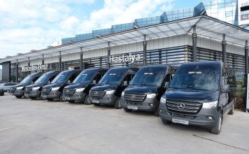 Zemzem Turizm’ e 150 Adet Mercedes-Benz Sprinter Minibüs Teslimatı