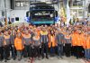 Ford Trucks 300 Bininci Kamyonunu Hattan İndirdi