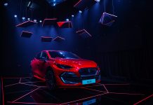 TÜRKİYE’NİN EN ÇOK SATAN OTOMOBİLİ CLIO, YENİ NESLİYLE TÜRKİYE’DE