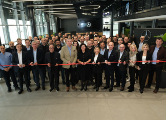 Mercedes-Benz Türk Aksaray Müşteri Merkezi Yenilenen Yüzüyle Hizmete Açıldı