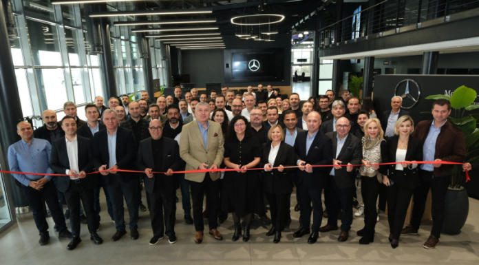 Mercedes-Benz Türk Aksaray Müşteri Merkezi Yenilenen Yüzüyle Hizmete Açıldı