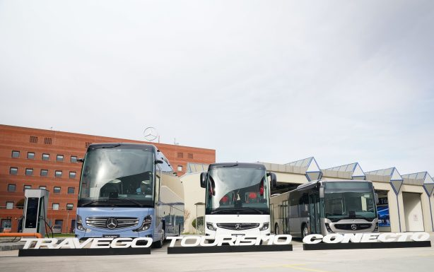 Mercedes-Benz Türk Yolların Standardını Belirlerken “Bu Sefer Bir Başka!” Diyor