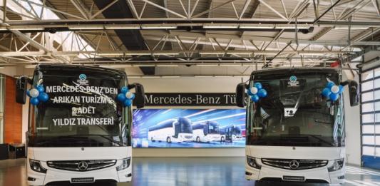 Arıkan Turizm 2 Adet Mercedes-Benz Tourismo 15 2+2 Alımı ile Filosunu Güçlendirmeye Devam Ediyor