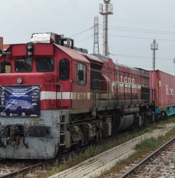 PASİFİK EURASIA’DAN TARİHİ ADIMİZMİR’DEN ŞANGHAY’A İLK İHRACAT BLOK TRENİ YOLA ÇIKTI